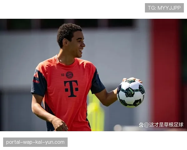 穆西亚拉拜仁欧冠成长迅速 成前场组织核心 穆西亚拉拜仁欧冠成长迅速 成前场组织核心