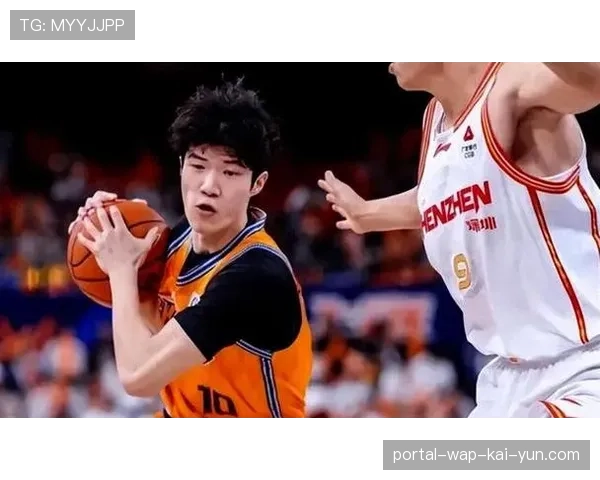 偰李永炜第三节独得10分 上海年轻锋线关键时刻挺身