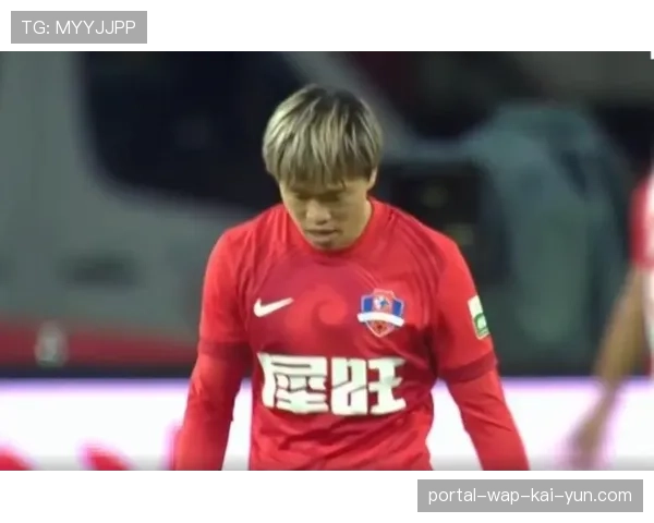 国安边后卫储备告急 茹子楠返港治疗李磊脚踝踩踏伤未愈 国安边后卫储备告急 茹子楠返港治疗李磊脚踝踩踏伤未愈